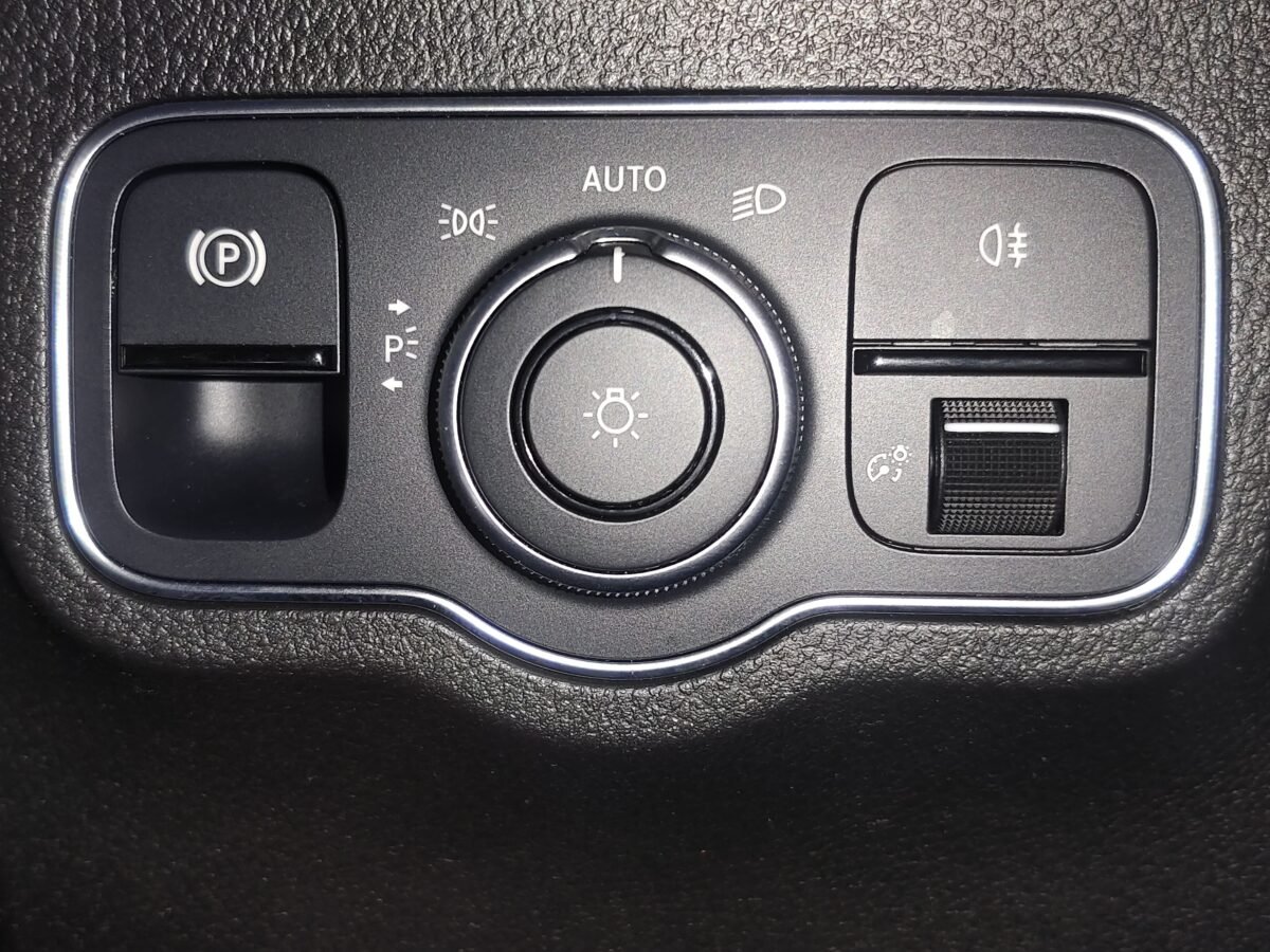 MERCEDES-BENZ GLB GLB 200d 8G-DCT 7 plazas