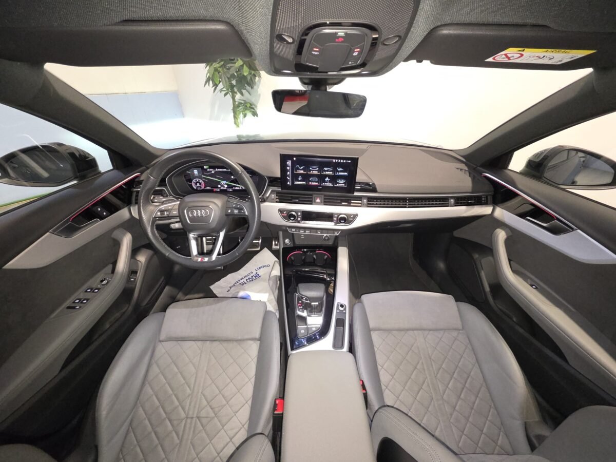 AUDI A4 A4 Avant S line 35 TDI MHEV S tronic