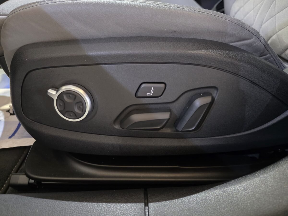 AUDI A4 A4 Avant S line 35 TDI MHEV S tronic