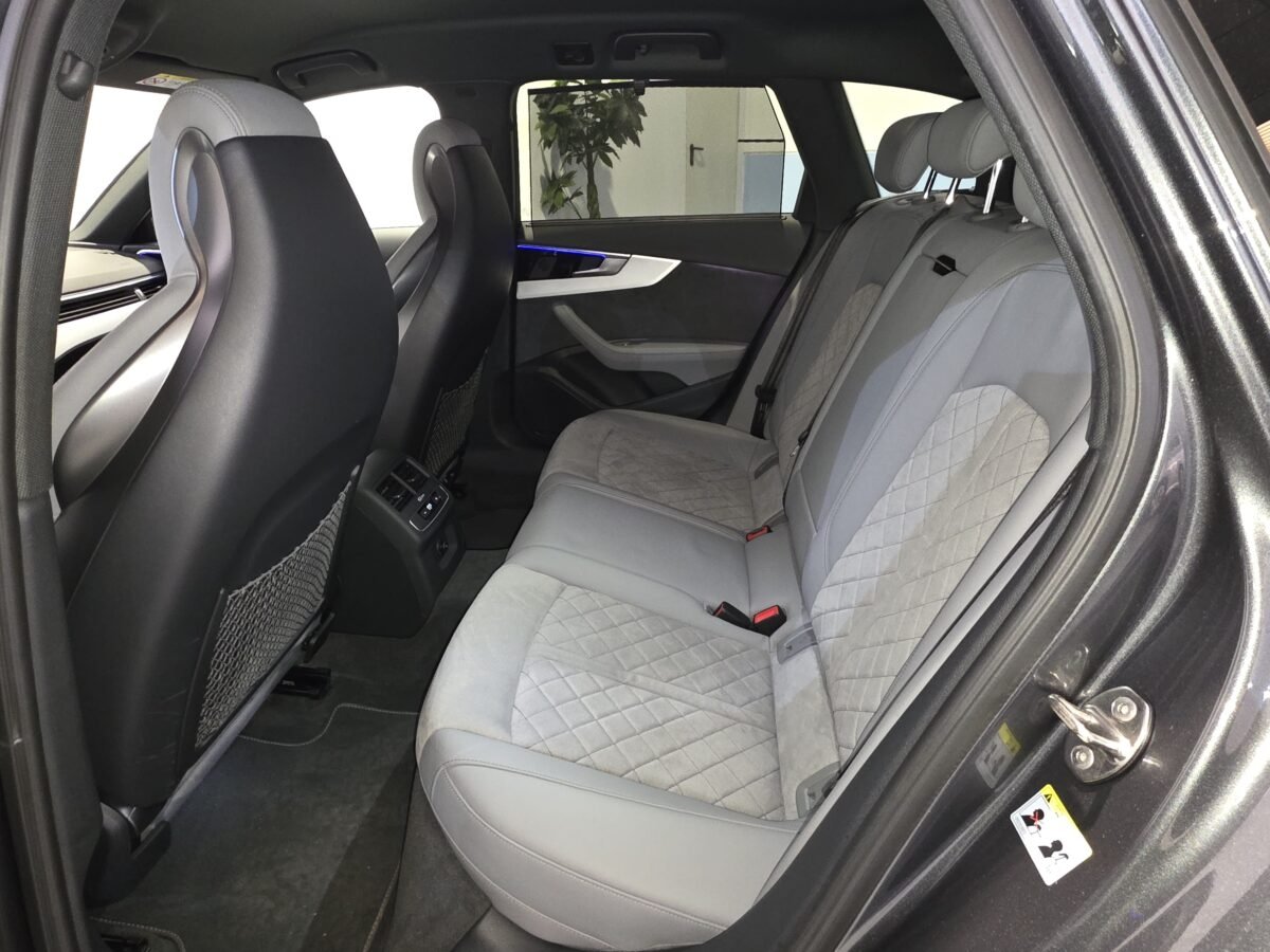 AUDI A4 A4 Avant S line 35 TDI MHEV S tronic