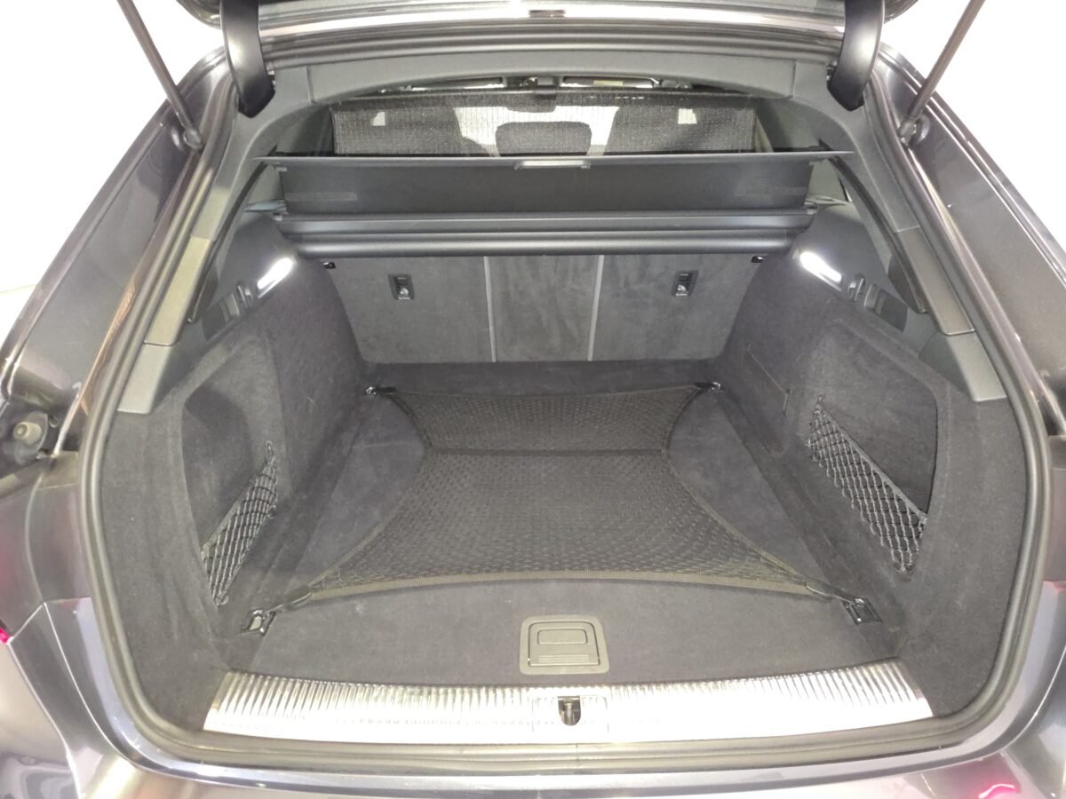 AUDI A4 A4 Avant S line 35 TDI MHEV S tronic