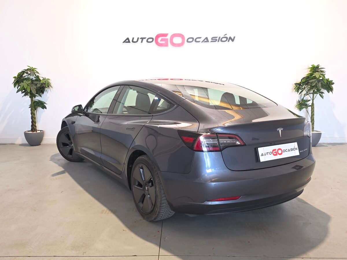 TESLA MODEL 3 LONG RANGE DUAL MOTOR