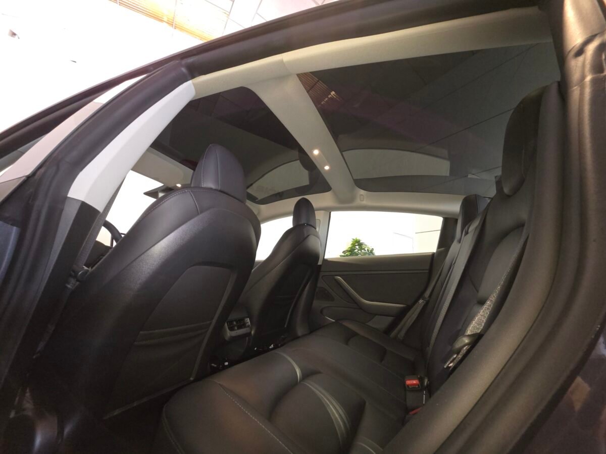 TESLA MODEL 3 LONG RANGE DUAL MOTOR