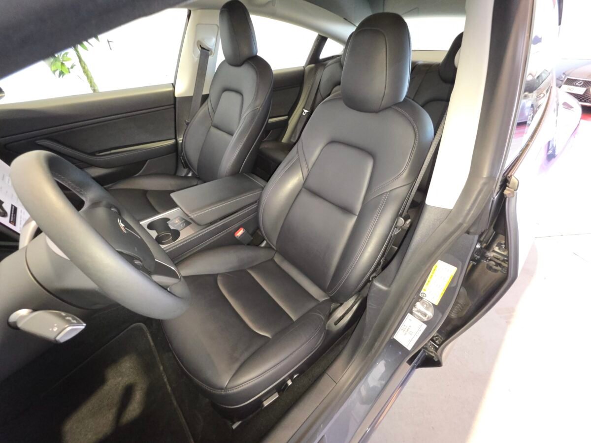 TESLA MODEL 3 LONG RANGE DUAL MOTOR