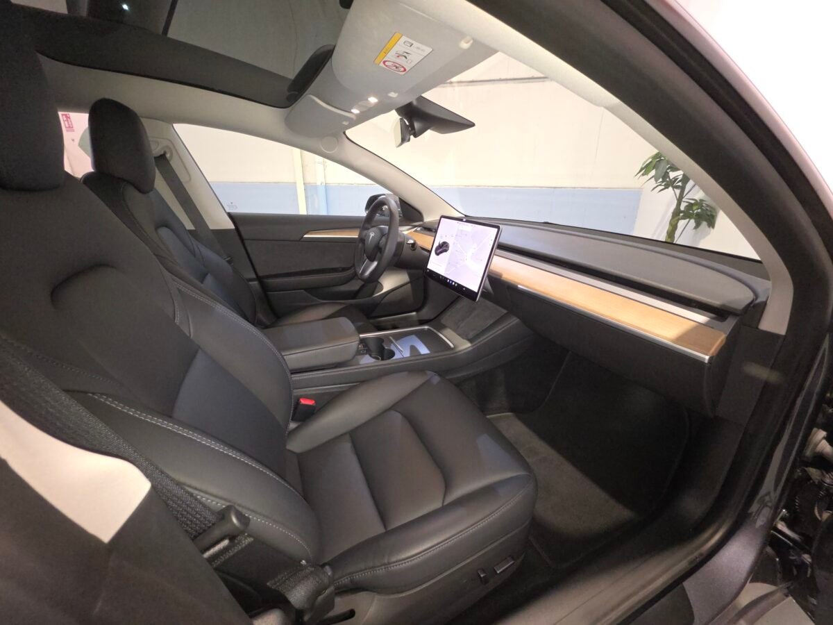 TESLA MODEL 3 Gran Autonomia 4WD