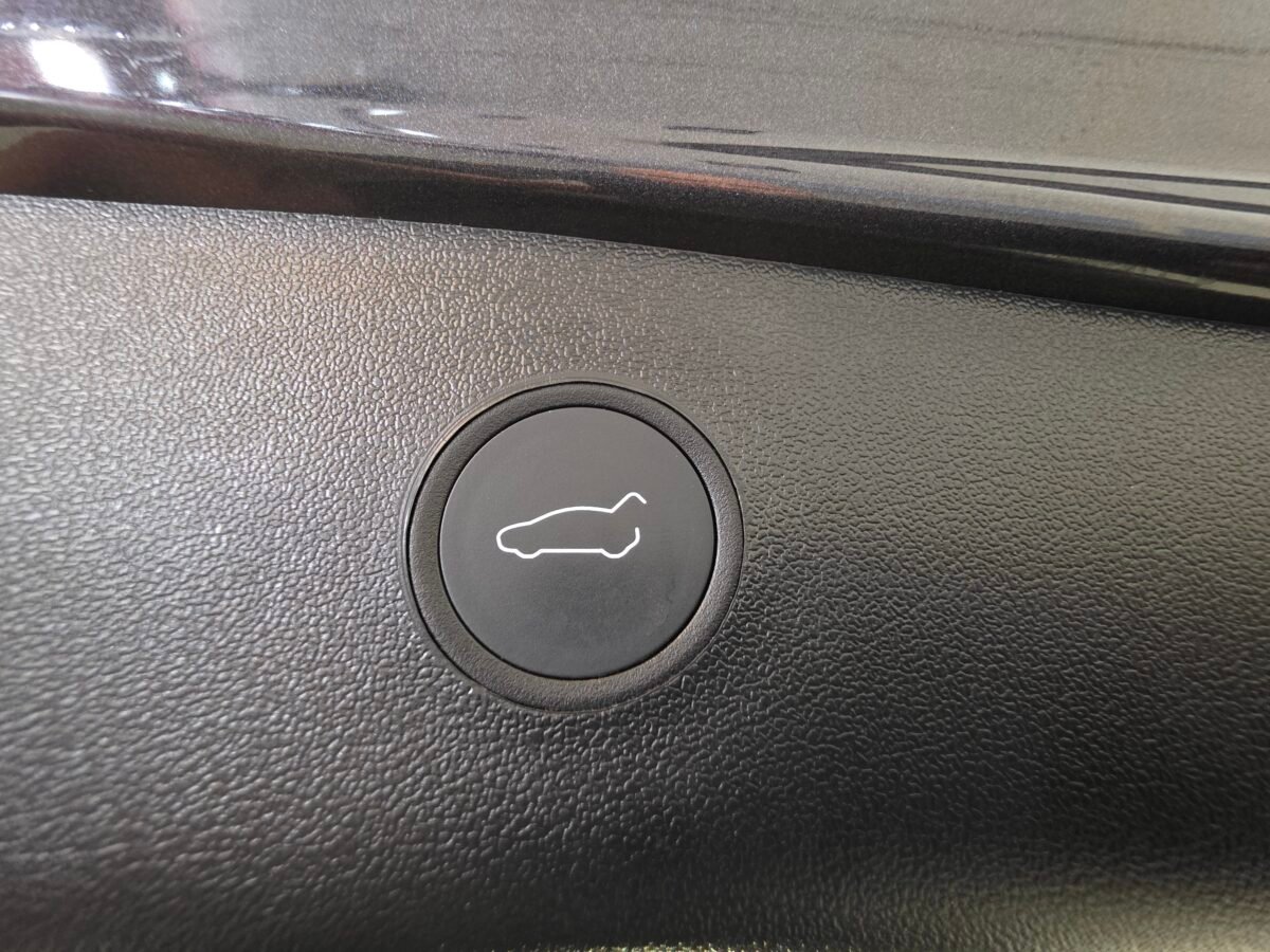 TESLA MODEL 3 Gran Autonomia 4WD