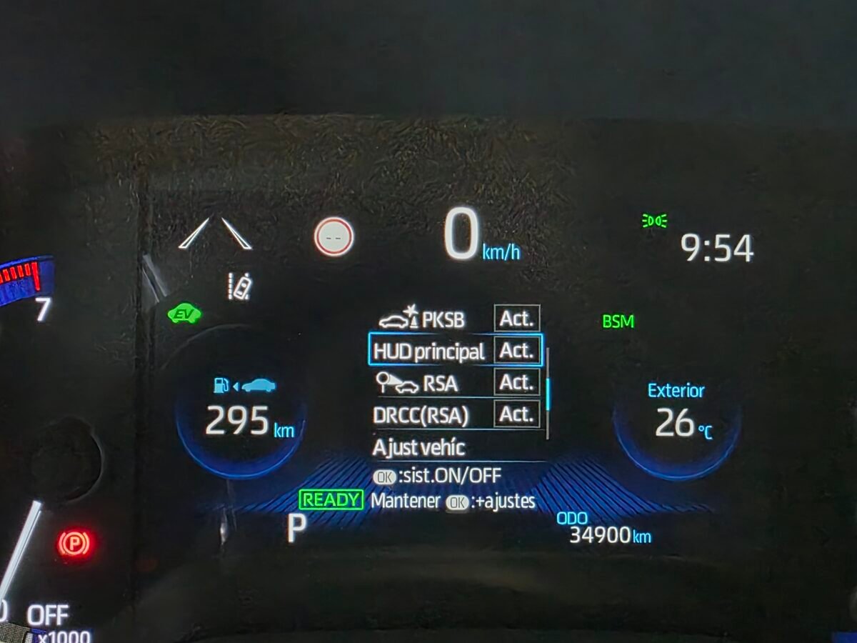 TOYOTA Corolla 1.8 125H STYLE ECVT