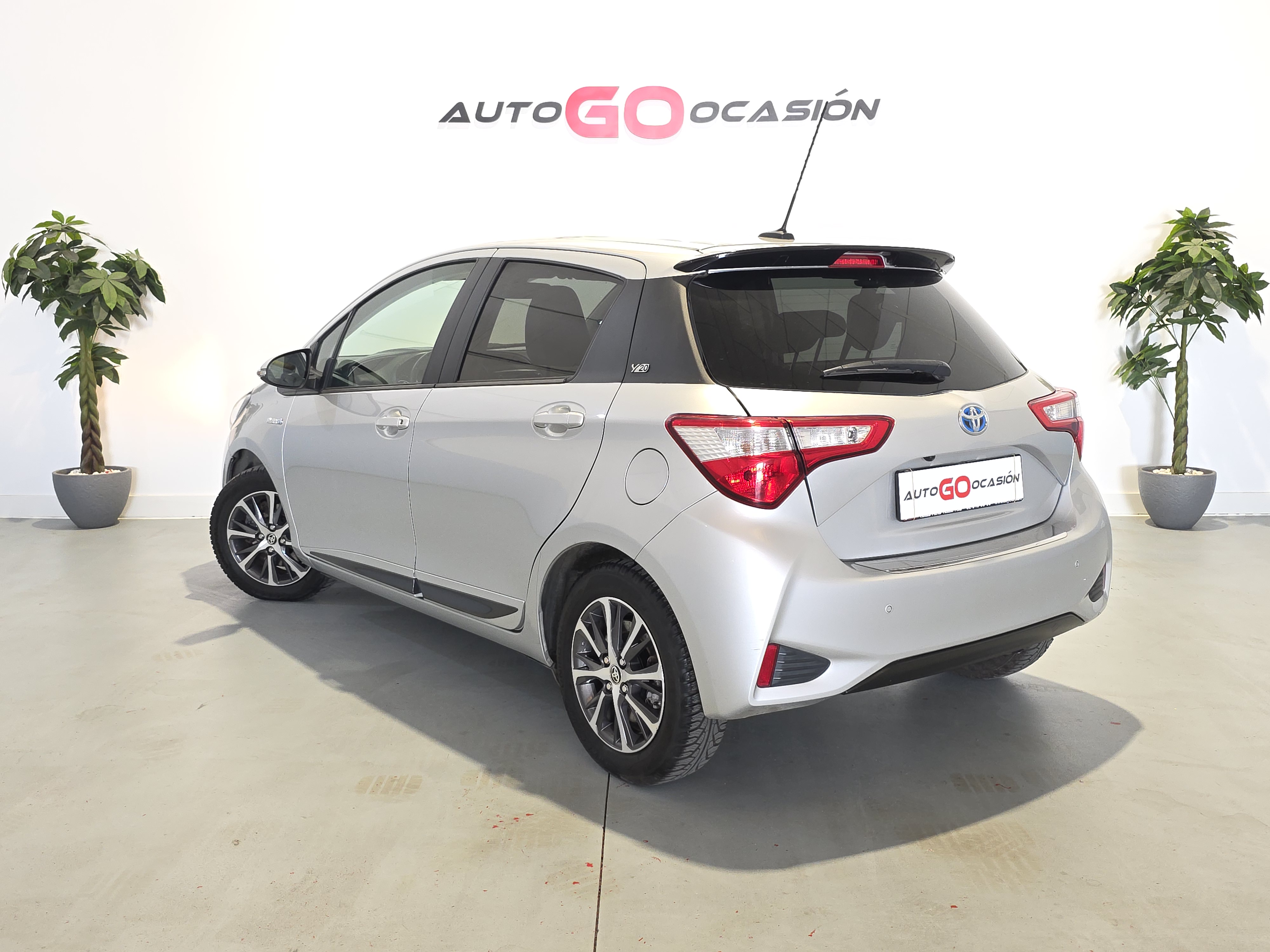 TOYOTA YARIS  1.5 100H Feel 20 Aniversario