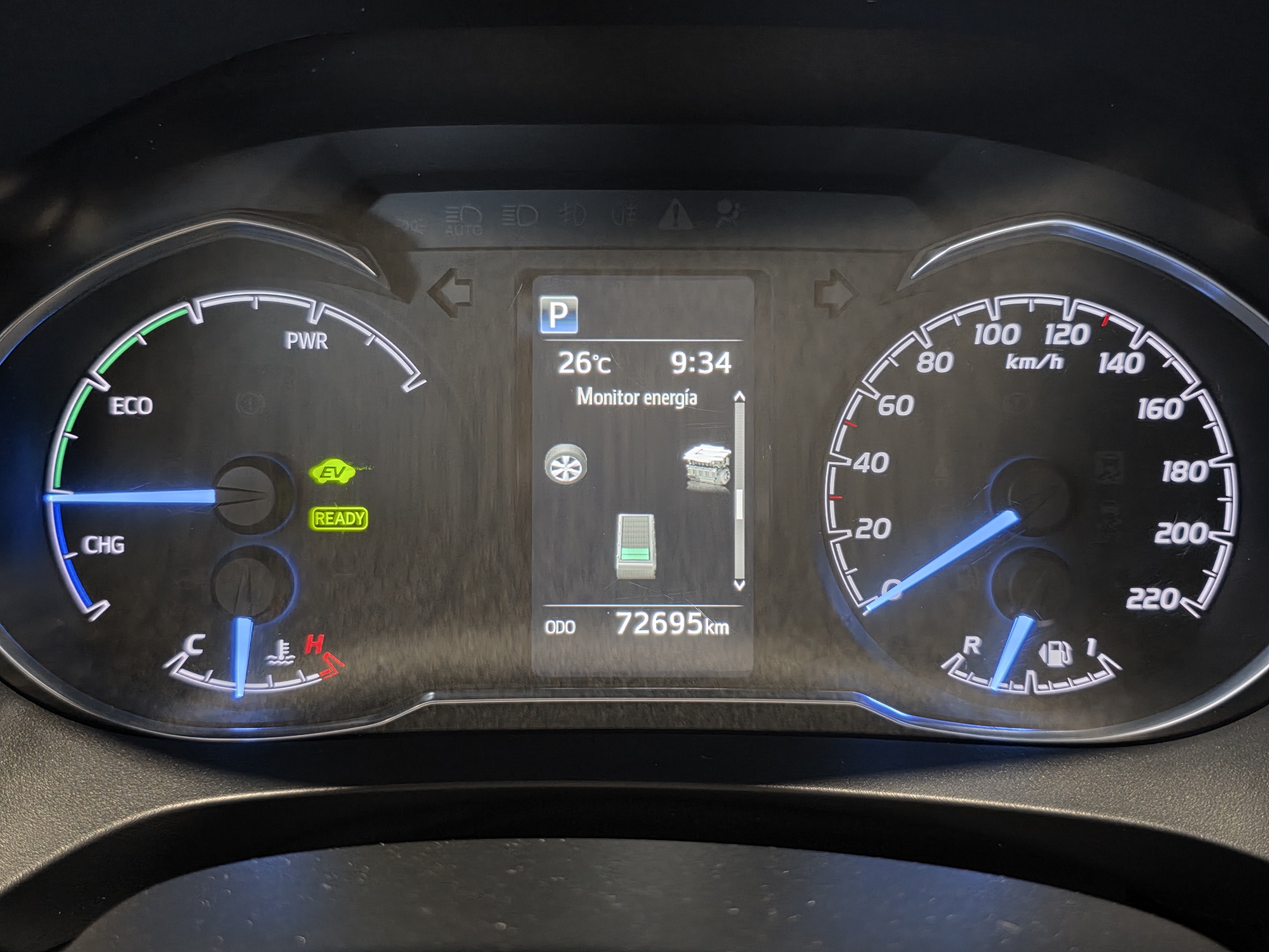 TOYOTA YARIS  1.5 100H Feel 20 Aniversario