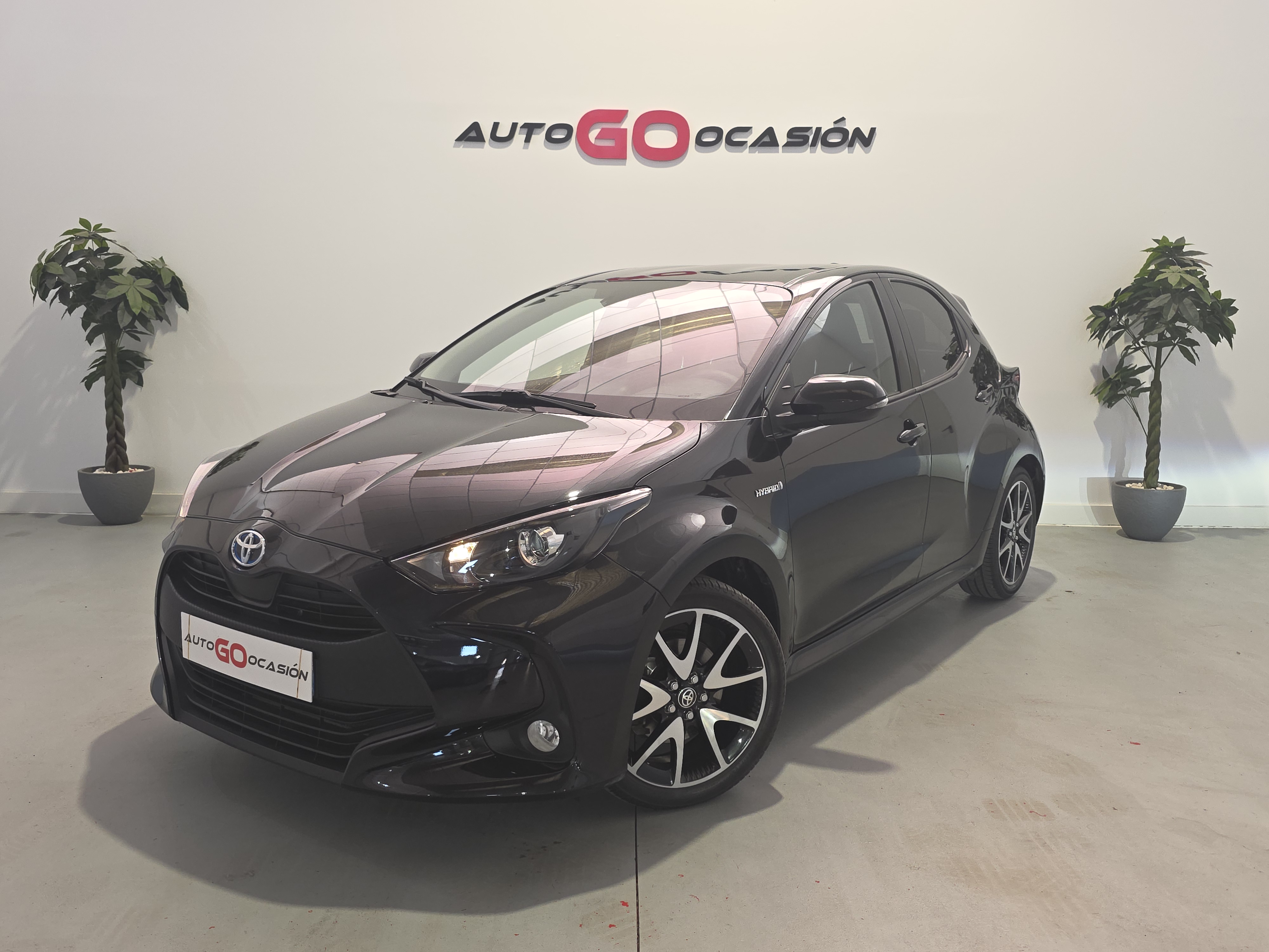 TOYOTA YARIS 1.5 120H Active Tech