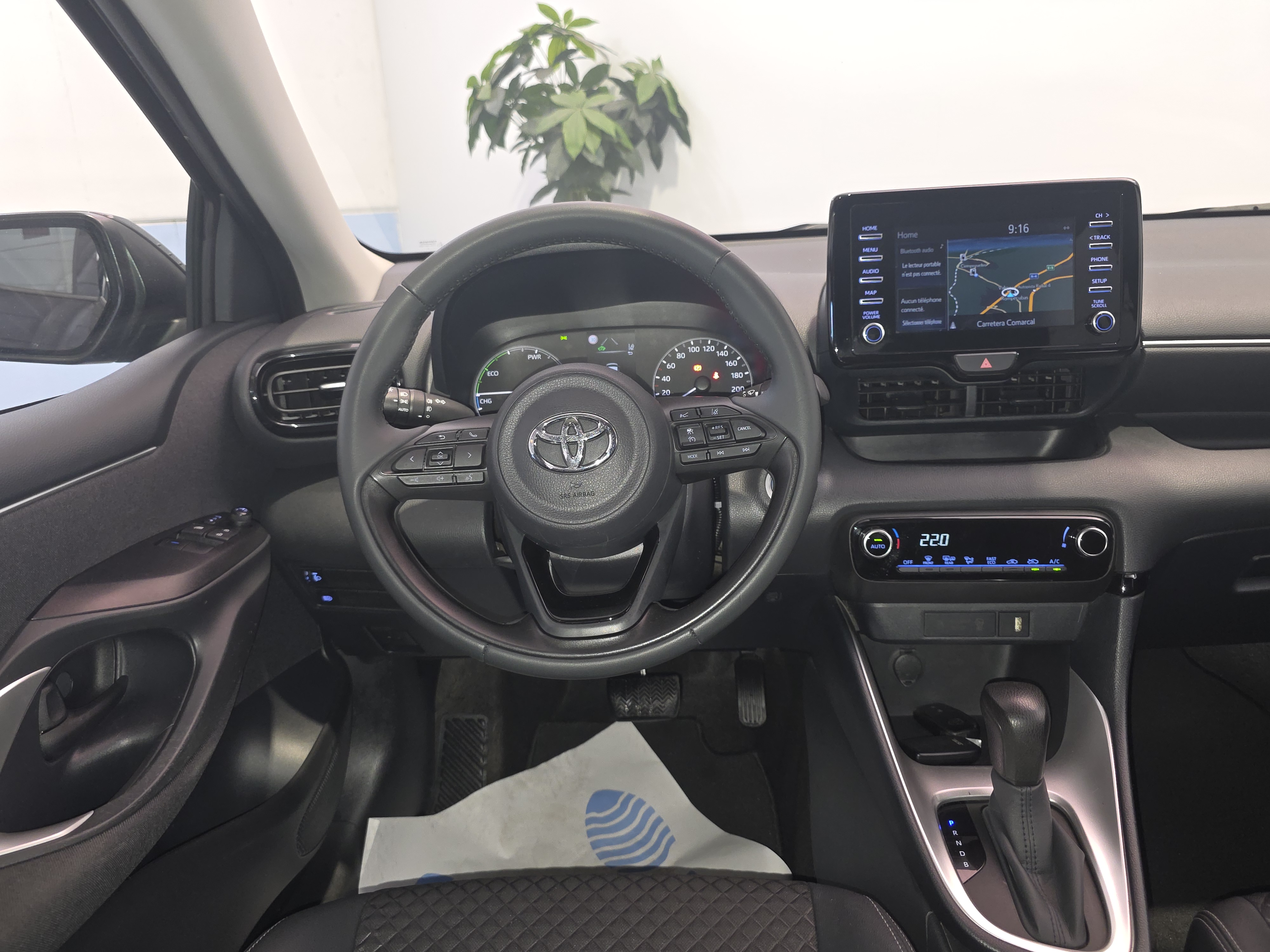 TOYOTA YARIS 1.5 120H Active Tech