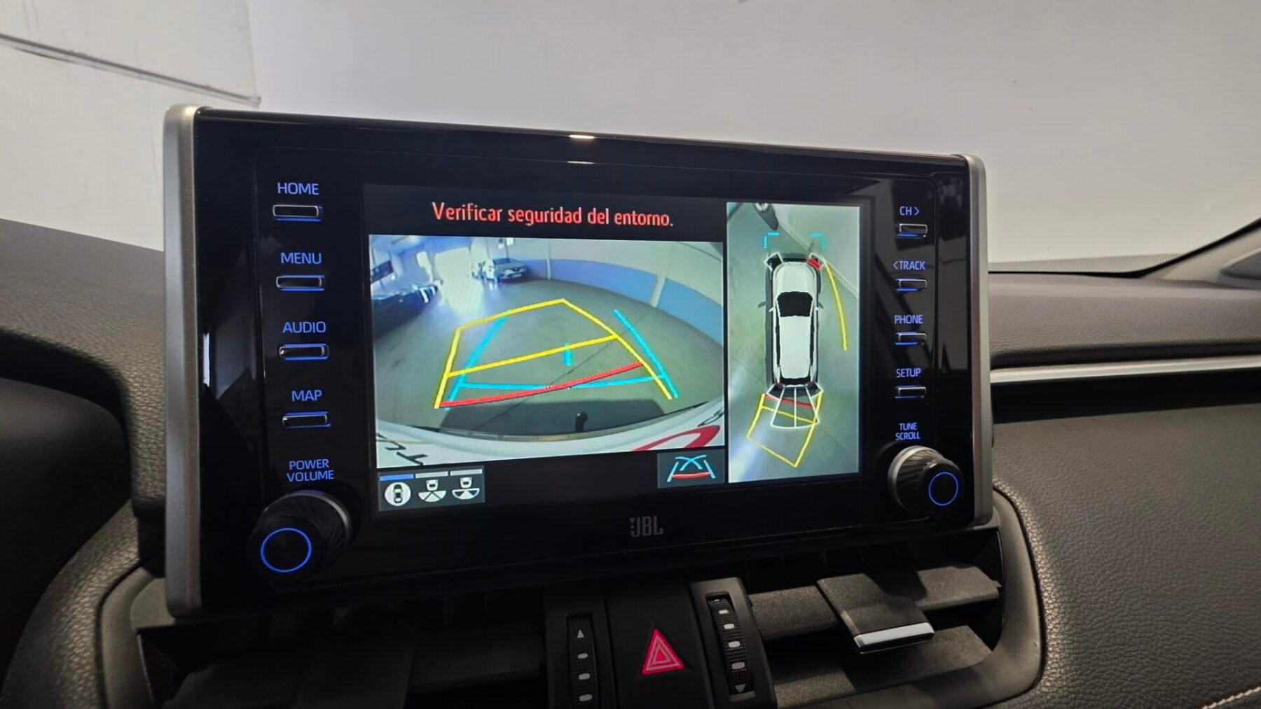 TOYOTA RAV4 2.5l LUXURY 4WD 220H 