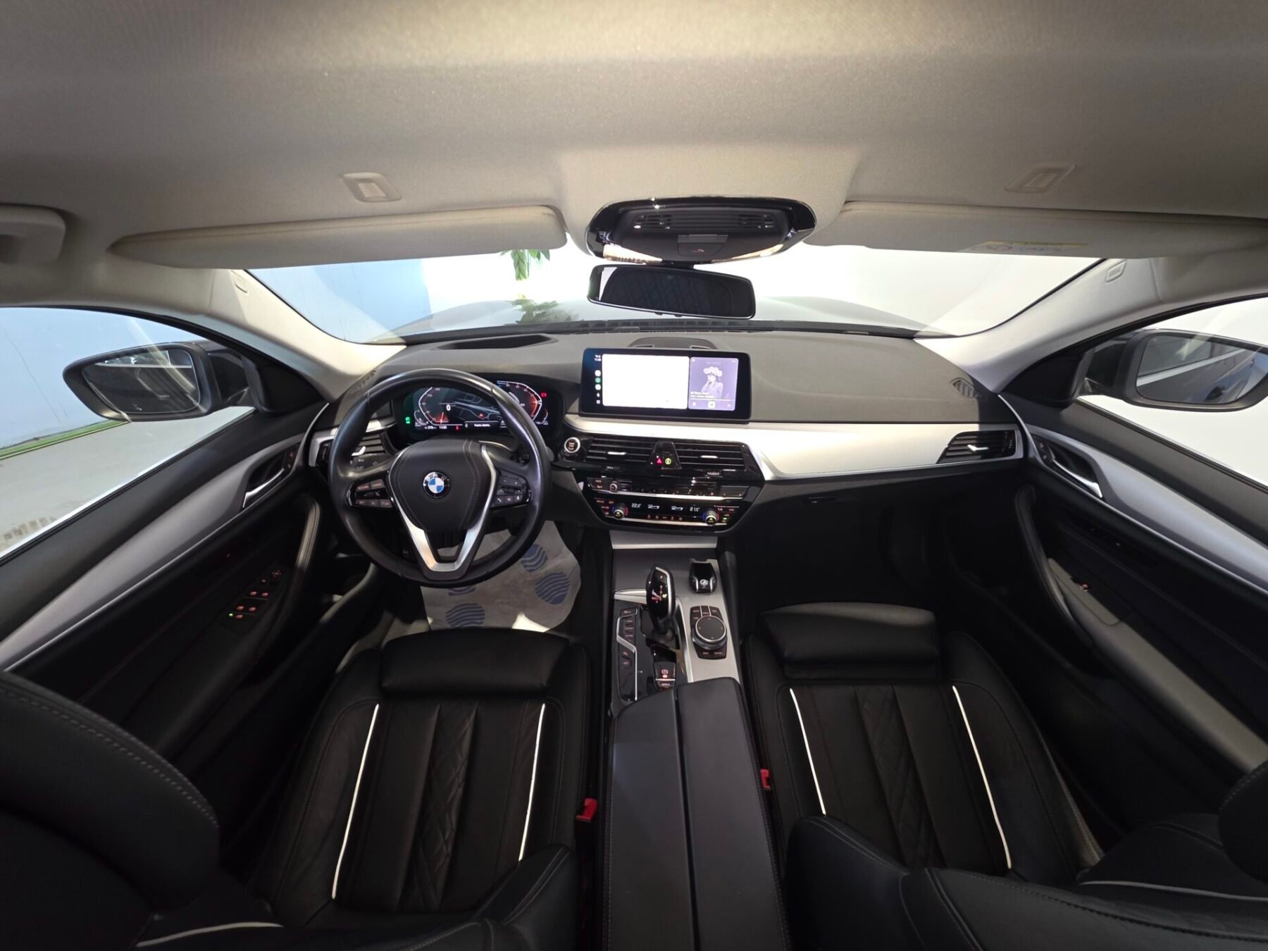 BMW Serie 5 520d MILD HYBRID