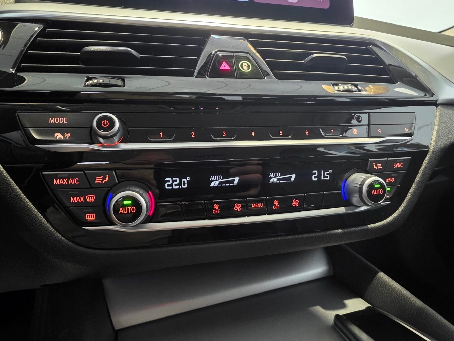 BMW Serie 5 520d MILD HYBRID