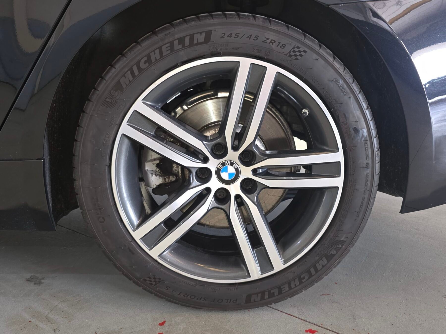 BMW Serie 5 520d MILD HYBRID