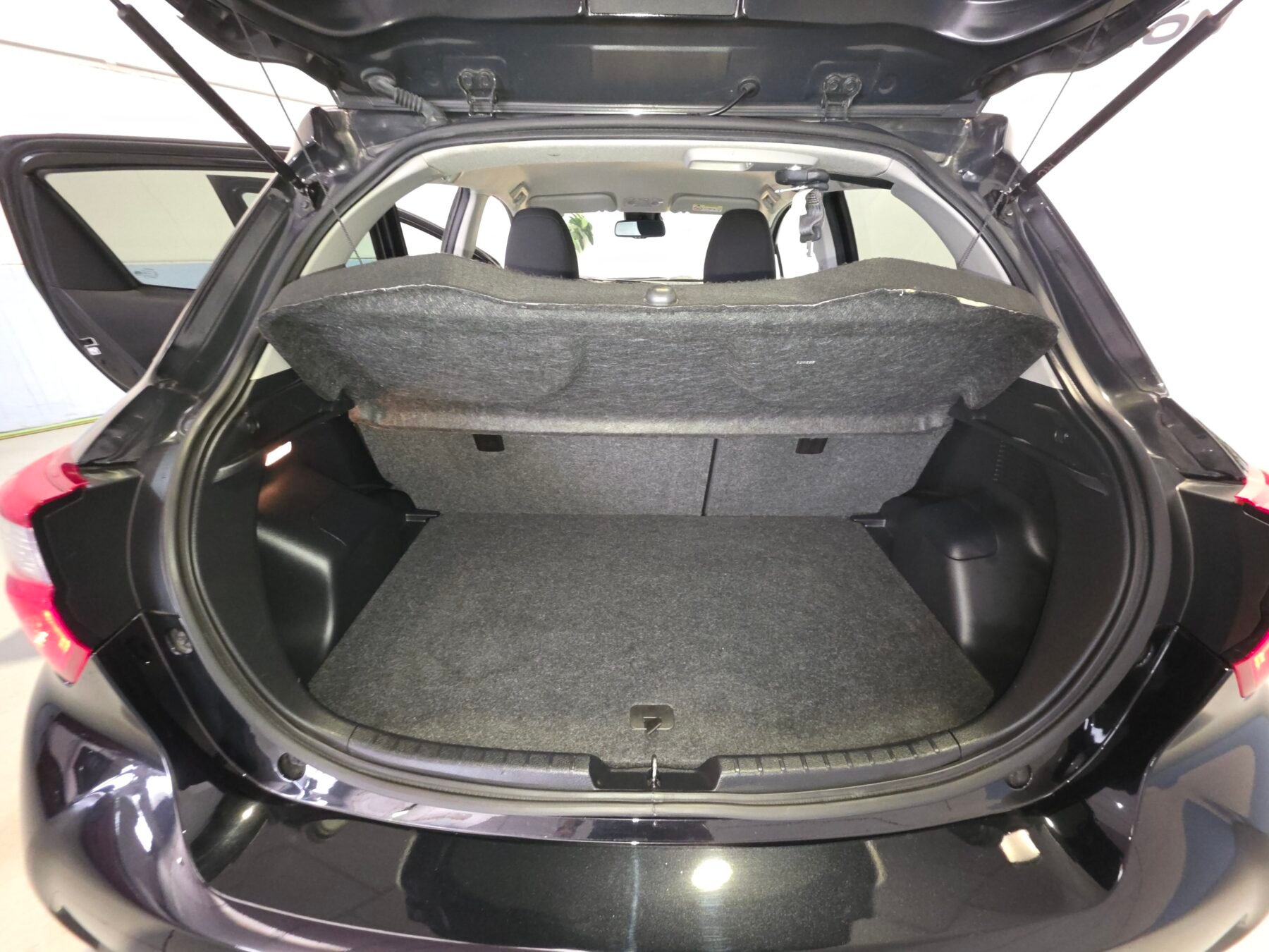 TOYOTA YARIS 1.5 100H Active