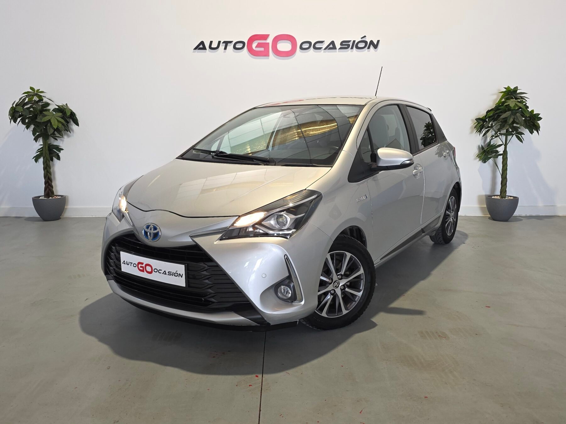 TOYOTA YARIS 1.5 100H Feel 20 Aniversario