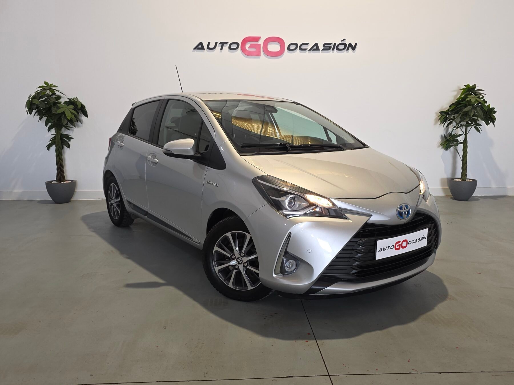 TOYOTA YARIS 1.5 100H Feel 20 Aniversario