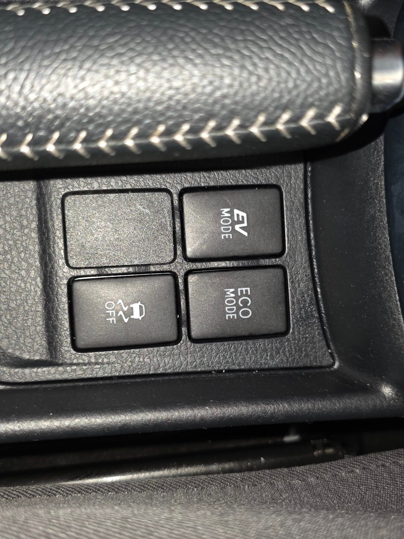 TOYOTA YARIS 1.5 100H Feel 20 Aniversario