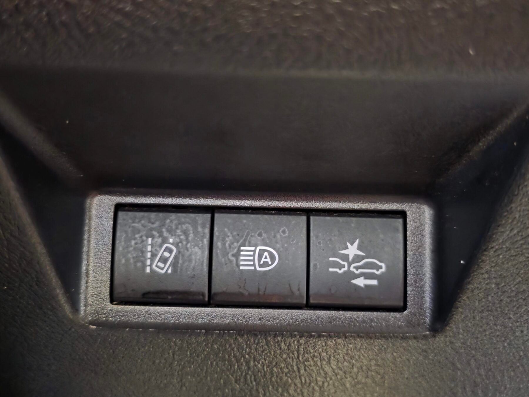 TOYOTA YARIS 1.5 100H Feel 20 Aniversario