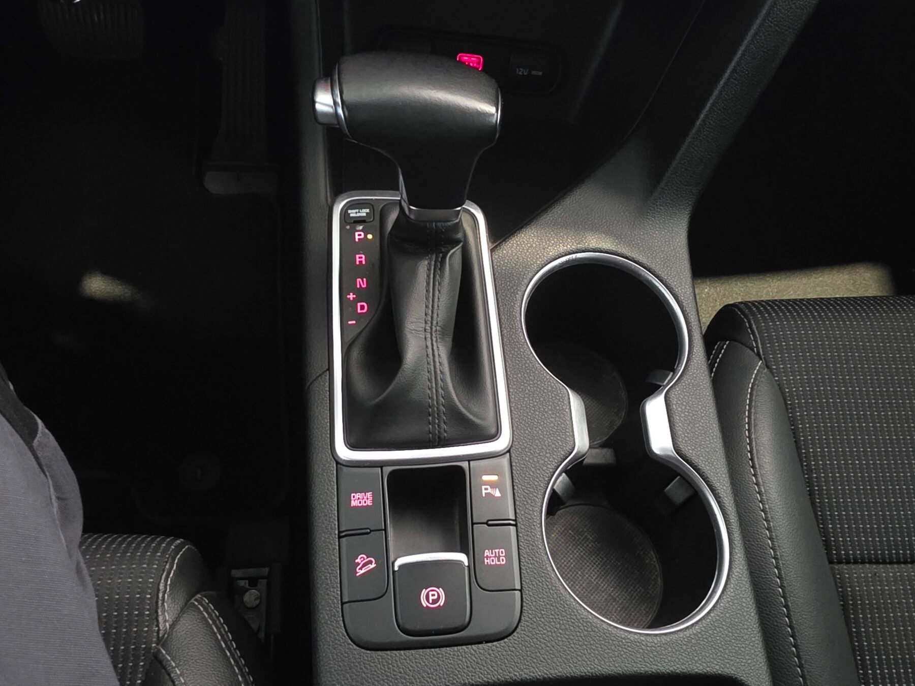 KIA SPORTAGE 1.6 MHEV Black Edition 100kW 136CV 4x2