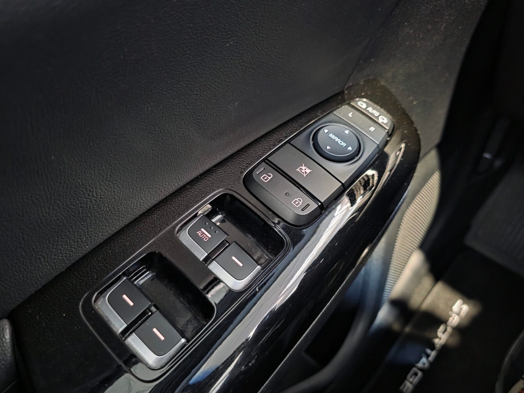 KIA SPORTAGE 1.6 MHEV Black Edition 100kW 136CV 4x2