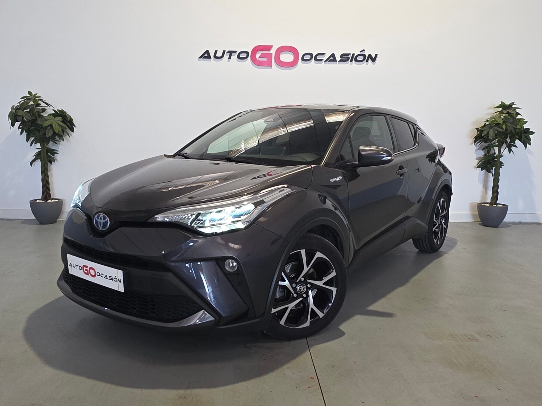 TOYOTA C-HR 2.0 180H Advance