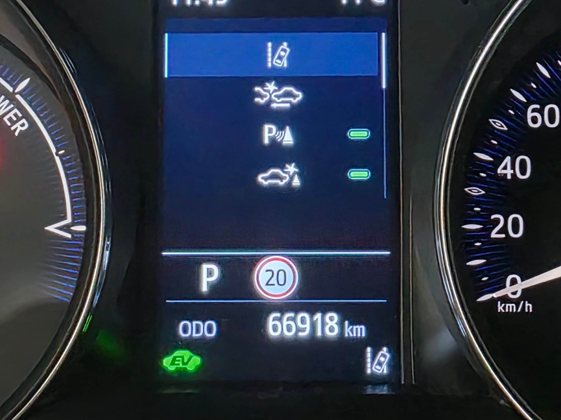 TOYOTA C-HR 2.0 180H Advance