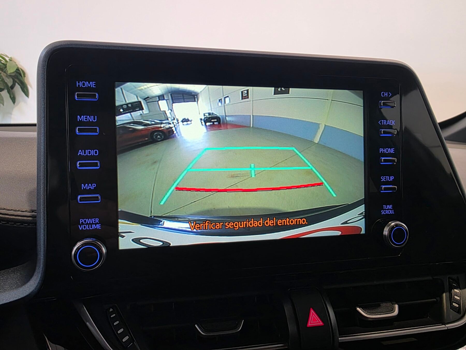 TOYOTA C-HR 2.0 180H Advance