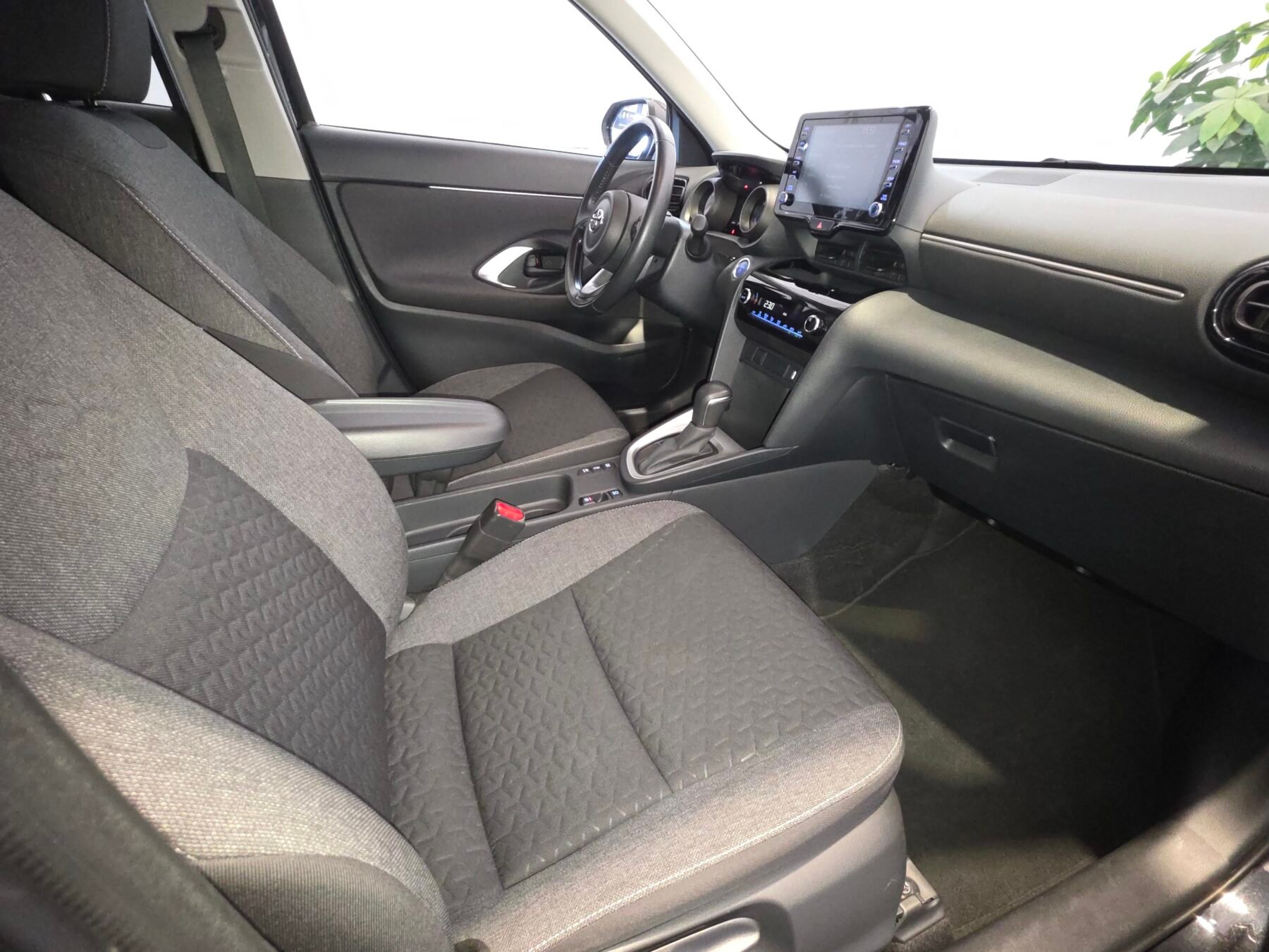 TOYOTA YARIS CROSS 1.5 120H Active Tech Pack Connect