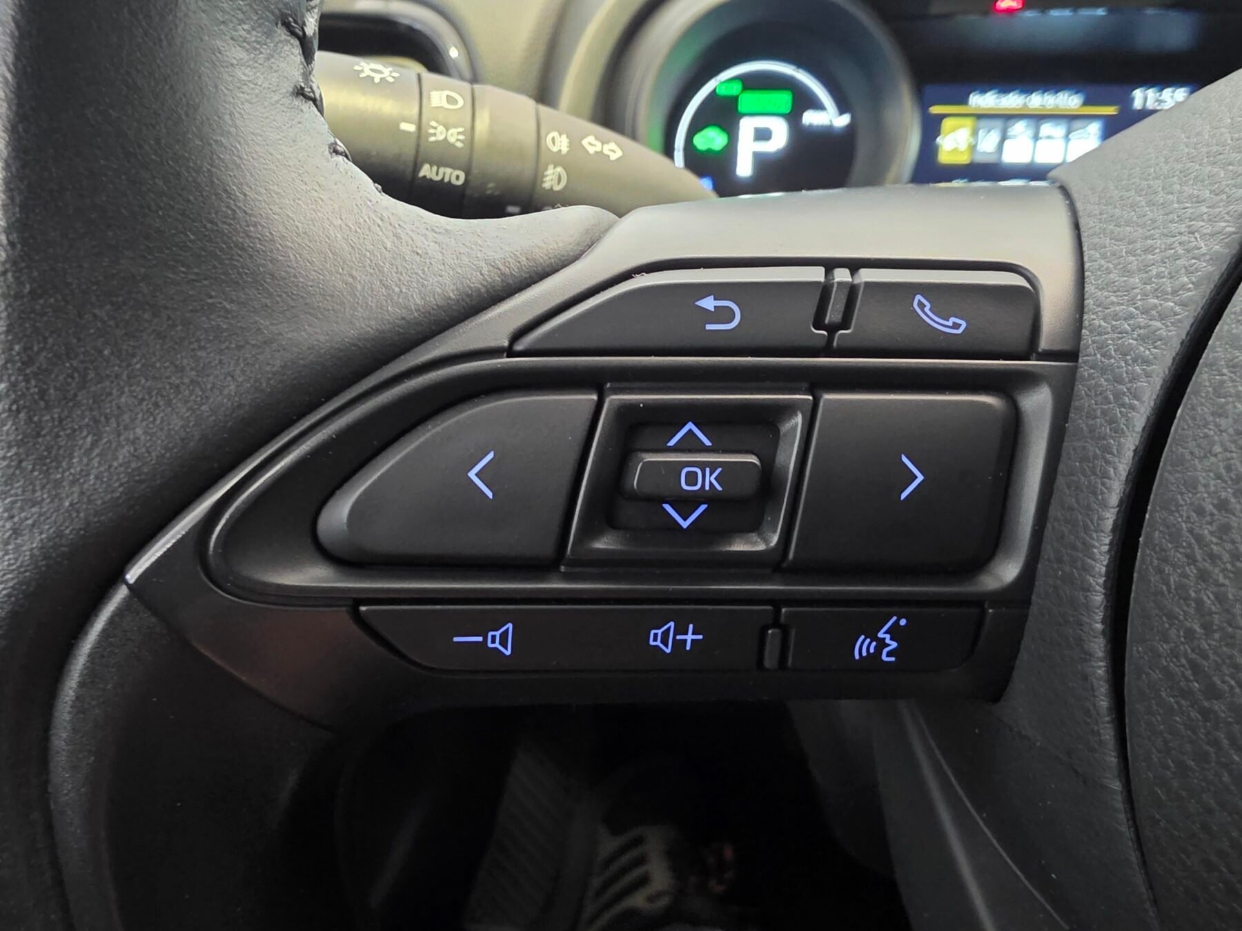 TOYOTA YARIS CROSS 1.5 120H Active Tech Pack Connect