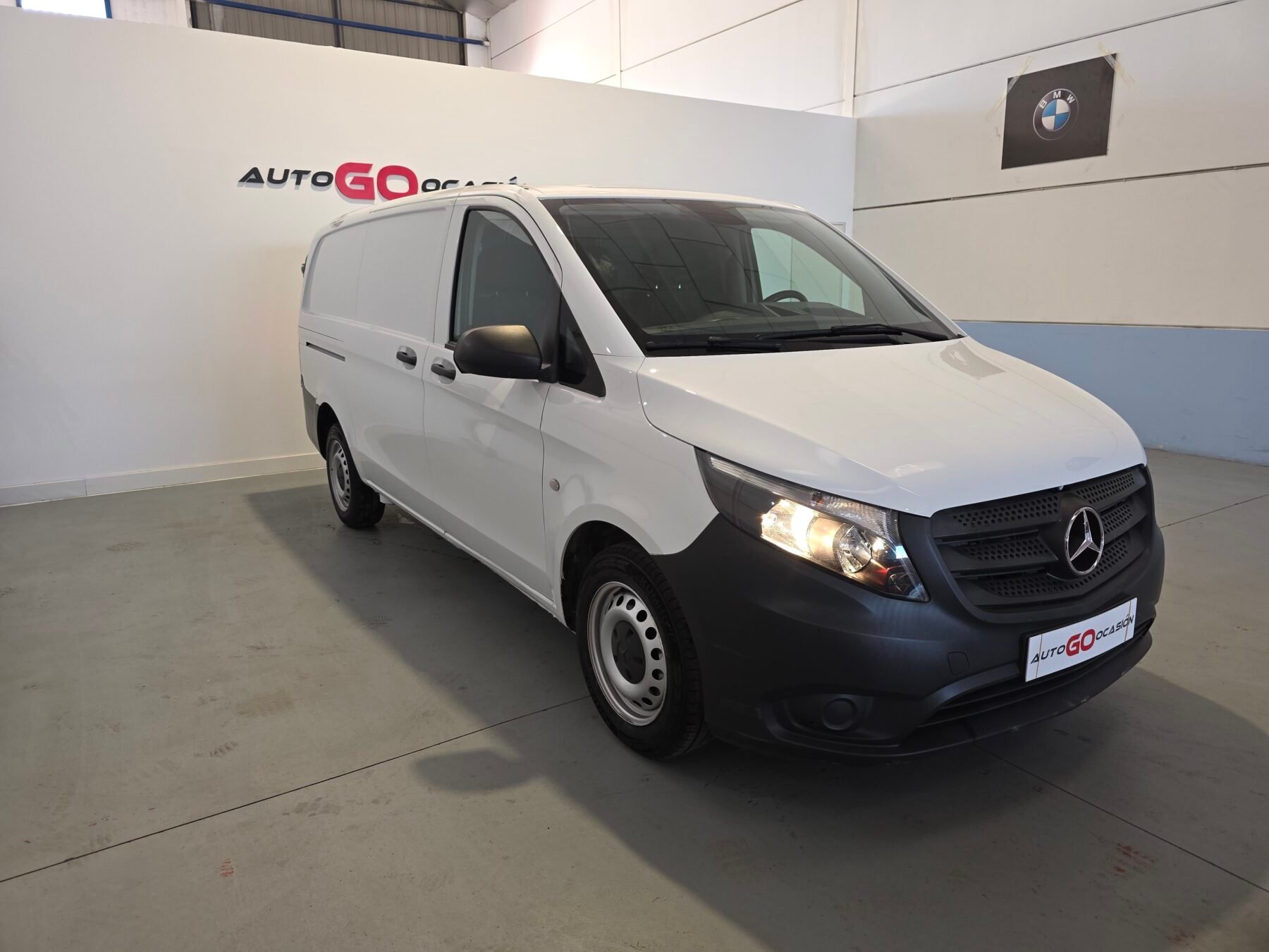 MERCEDES-BENZ VITO 111 CDI
