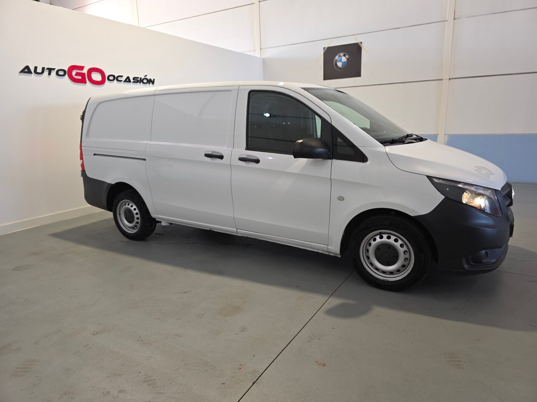 MERCEDES-BENZ VITO 111 CDI