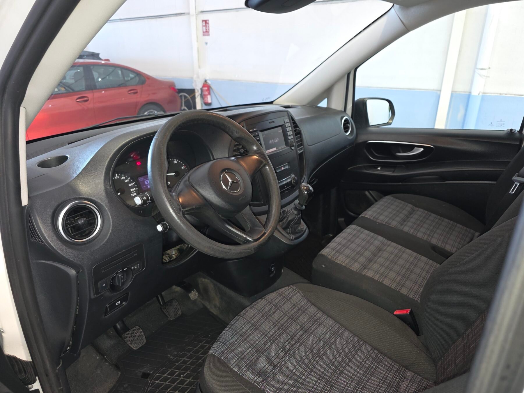 MERCEDES-BENZ VITO 111 CDI