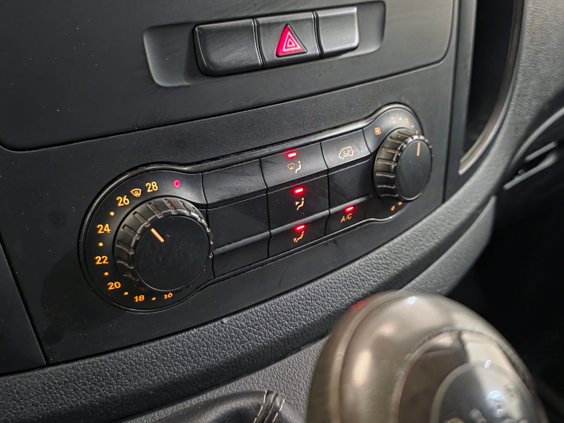 MERCEDES-BENZ VITO 111 CDI