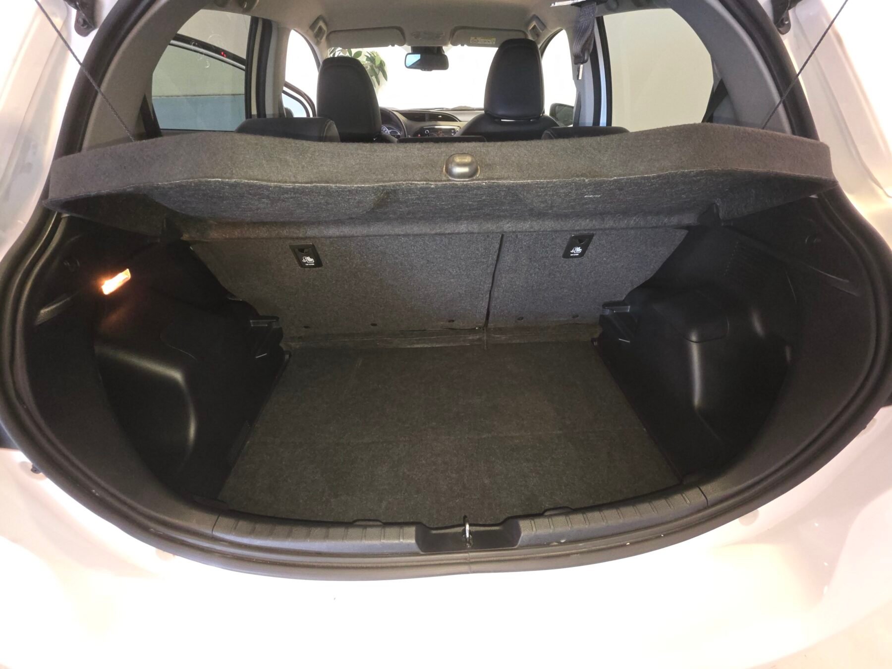 TOYOTA YARIS 1.5 100H Advance