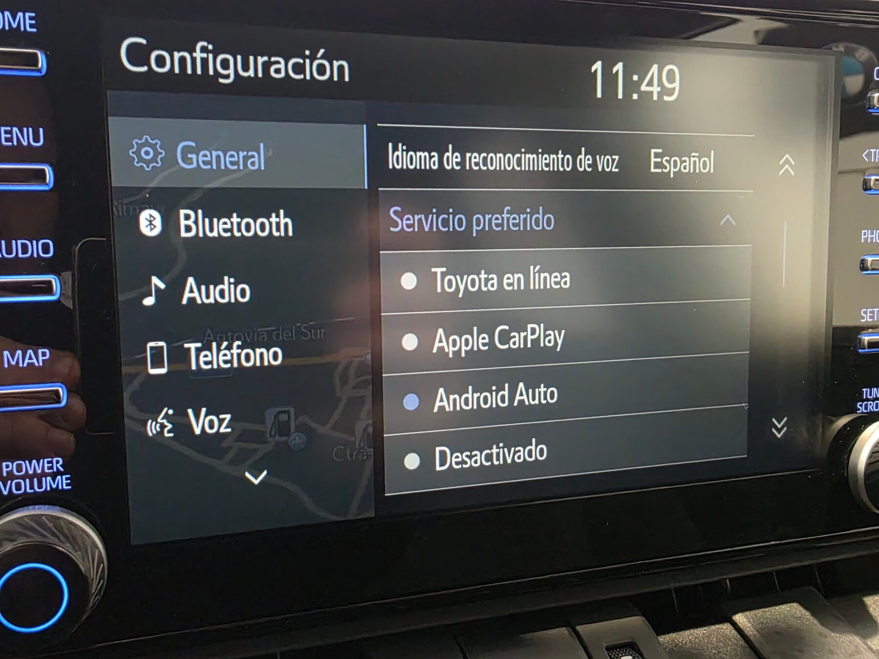 TOYOTA RAV4 2.5l 220H Advance