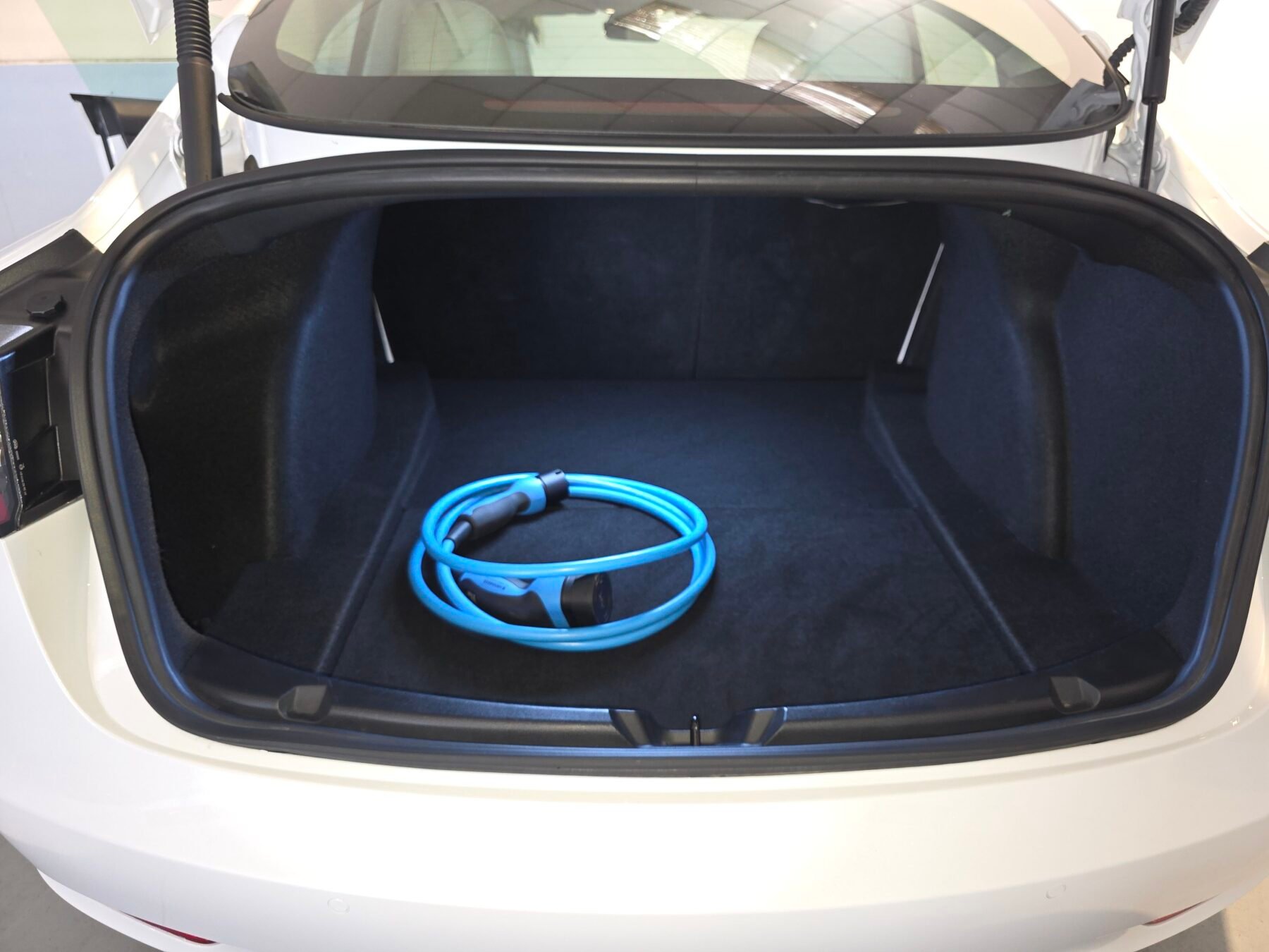 TESLA MODEL 3 Gran Autonomia 4WD