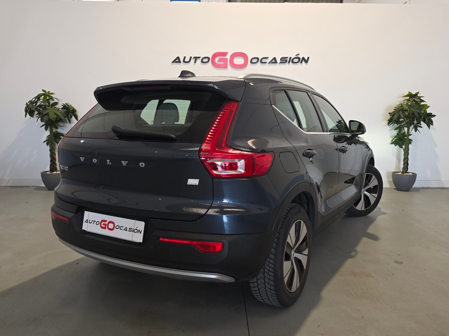 VOLVO XC40 1.5 T4 Twin Recharge Momentum