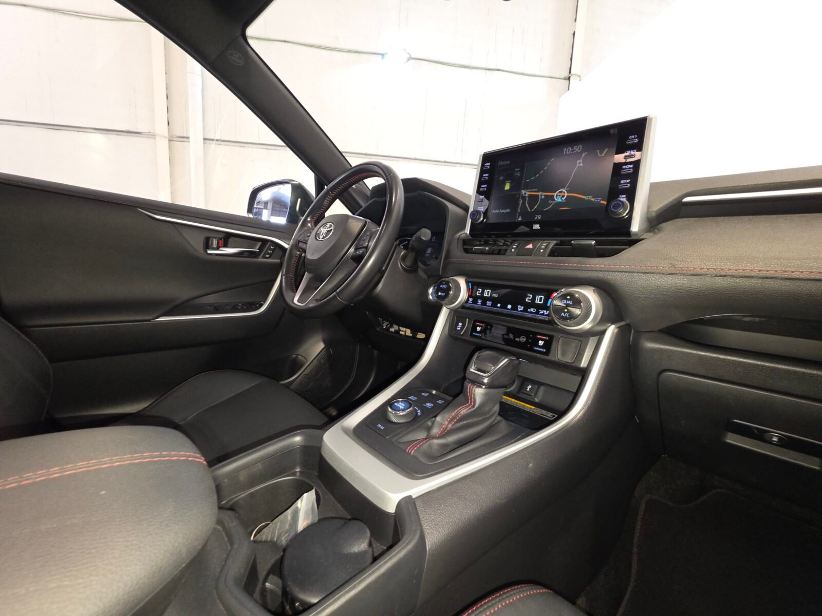 TOYOTA RAV4 2.5l PLUGIN 300PH eCVT Style Plus