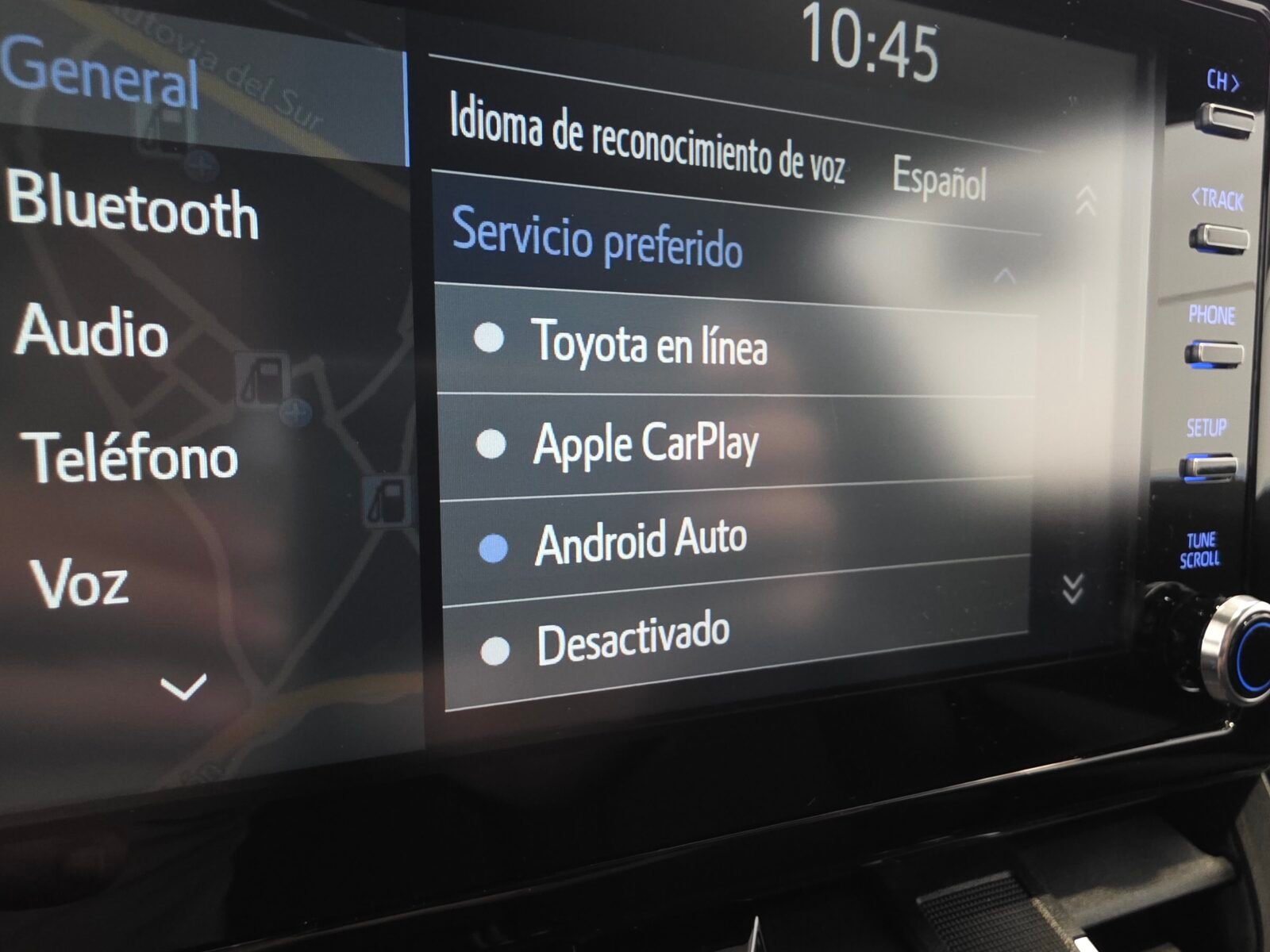 TOYOTA Corolla 2.0 180H ADVANCE ECVT