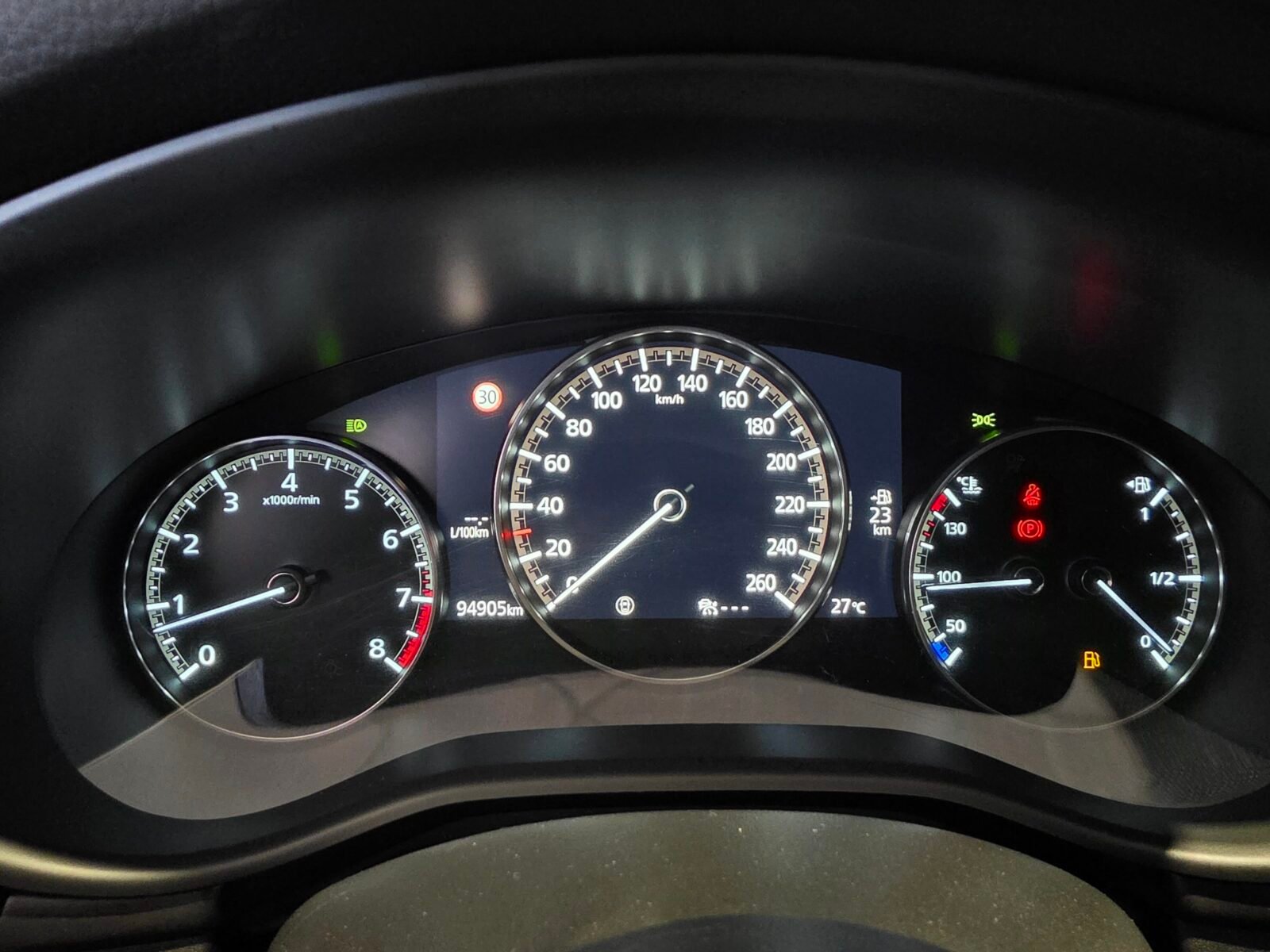 MAZDA Mazda 3 2.0 SKYACTIVX ZENITHX SAFETY RED