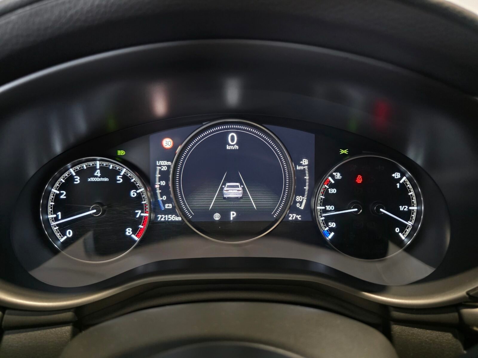 MAZDA Mazda 3 2.0 SKYACTIVX ZENITH AT