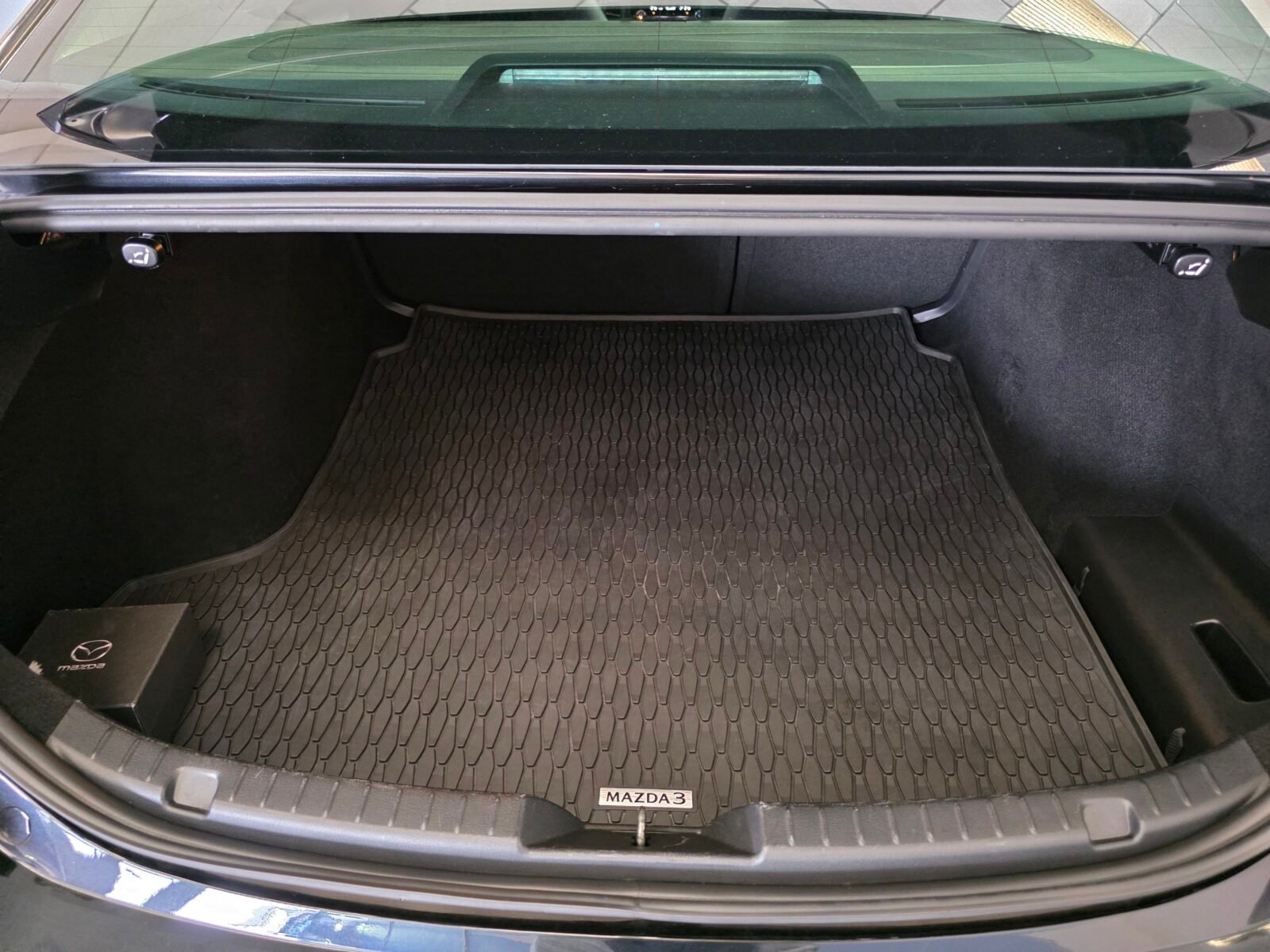 MAZDA Mazda 3 2.0 SKYACTIVX ZENITH AT
