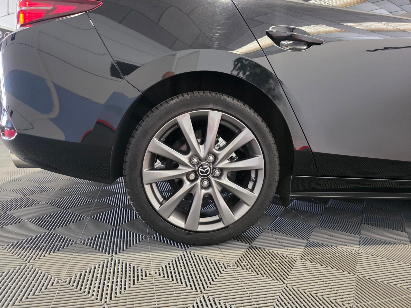 MAZDA Mazda 3 2.0 SKYACTIVX ZENITH AT